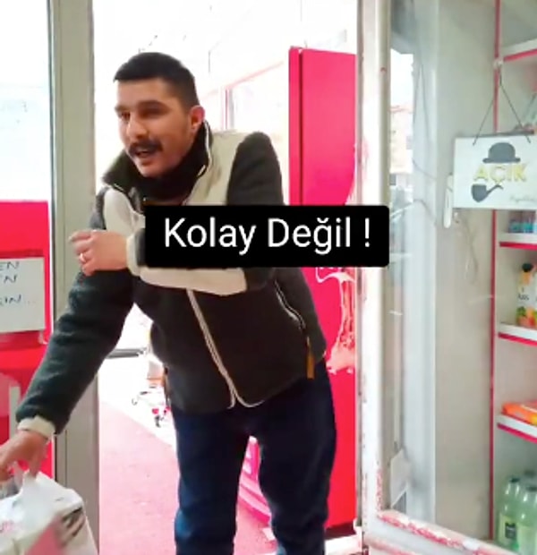 Paylaşımına "Kolay değil!" notunu ekleyen esnaf, takipçilerine mesleğinin arkasındaki zorlukları gösterdi.