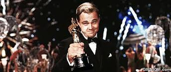 4. Oscar, Grammy ve Brit ödülleri kazandı. Bir şarkıcının ulaşabileceği en büyük ödülleri topladı ve kırılması zor rekorlara imza attı.