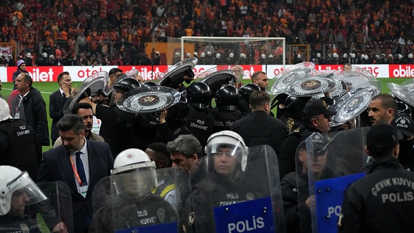 Marca'da da polis yoğunluğu sayfalara taşındı.