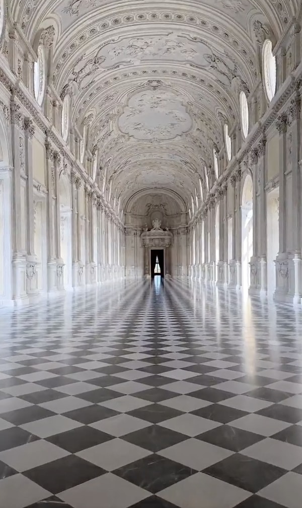 4. Venaria Sarayı, Torino