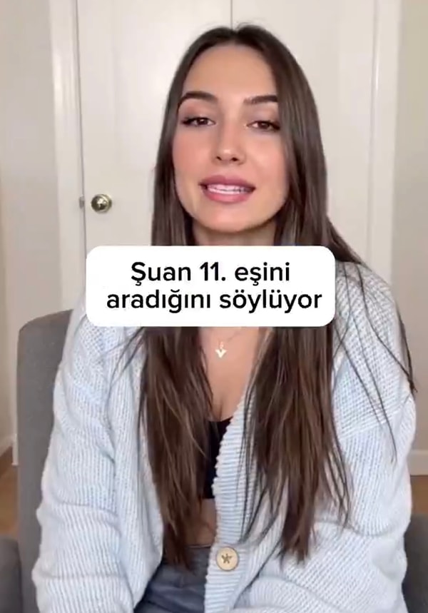 Eşinin verdiği kartla sınırsız alışveriş yaptığını, altın ve havyarlı cilt bakım ürünleriyle donatılmış banyo dolabı olduğunu da dile getirdi.