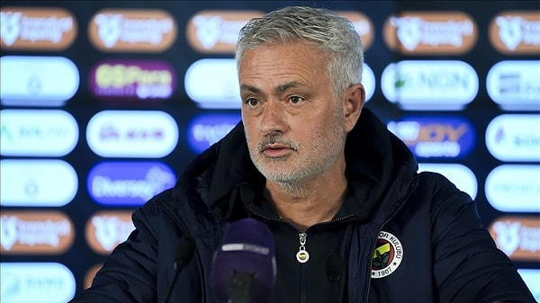 Mourinho'nun kişilik haklarına yapılan saldırı nedeniyle dava açtığı söylenen açıklamada şu ifadelere yer verildi: