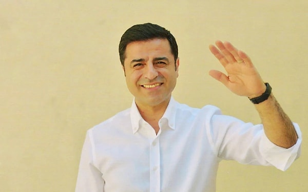 17 Ekim 2024: DEM Parti'den hapisteki Selahattin Demirtaş ve Selçuk Mızraklı'ya ziyaret gerçekleştirildi.