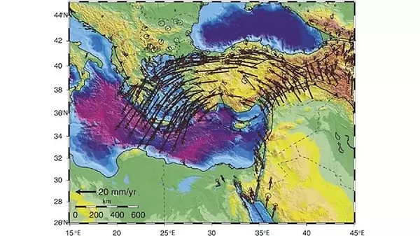 Etiyopya Afar Çölü’nde 2005 yılında yaşanan bir yanardağ patlaması, bölgenin tektonik hareketlerle nasıl şekillendiğini gösteren en net örneklerden biri.