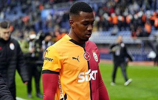 Galatasaray, Kasımpaşa'da önemli iki puan bırakırken Cuesta'nın performansı da hayal kırıklığı yarattı.