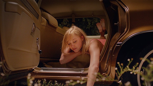 5. It Follows (2014)