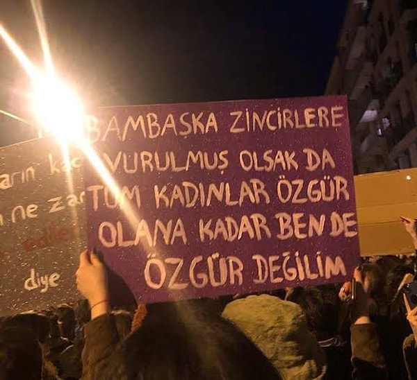 8 Mart Dünya Kadınlar Günü: Feminist Gece Yürüyüşü'nde Kadınların Gücü