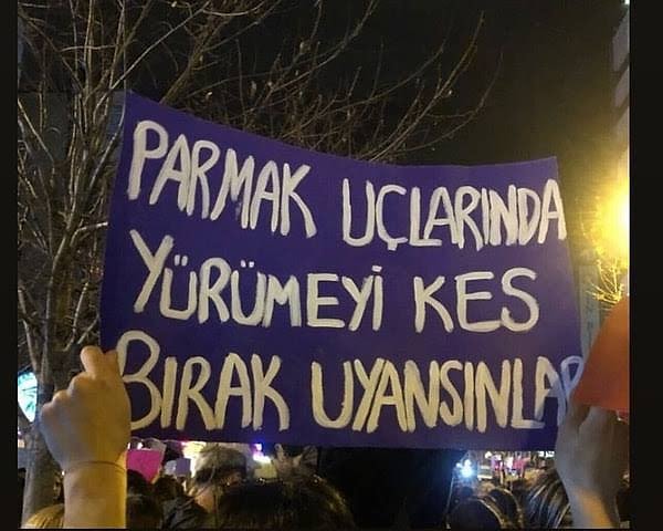 8 Mart Dünya Kadınlar Günü: Feminist Gece Yürüyüşü'nde Kadınların Gücü