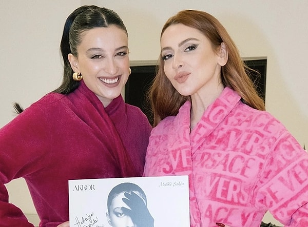 Hadise'nin Melike Şahin şarkı söylerkenki tavrı, yarışma anında birbirlerini tiye almaları, 'tatlı' atışmaları...