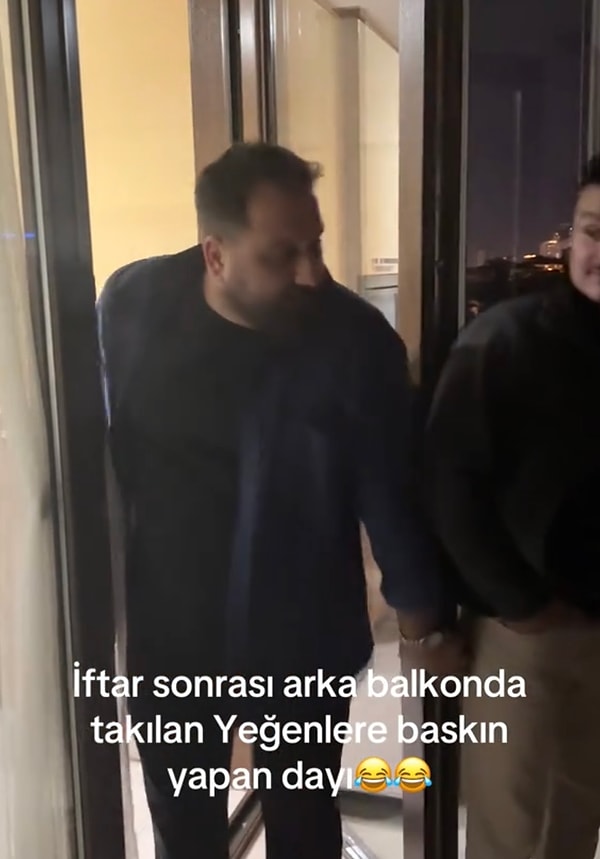 Gökhan Ünver de başarılı oyunculuğuyla yine beğenileri toplayan bir içeriğe imza atmıştı.