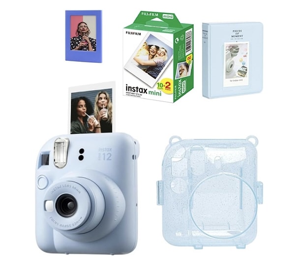 5. Fujifilm Instax Mini 12 Fotoğraf Makinesi-20li Film-Simli Pleksi Kılıf-64lü Albüm ve Mıknatıslı Çerçeve Set 1