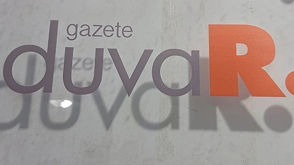 Gazete Duvar'ın sahibi Vedar Zencir, kapanma kararı ile ilgili T24'e açıklamalarda bulundu.