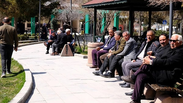 Ancak bu sıcak hava çok uzun sürmeyecek ve sert düşüş bizi bekliyor!