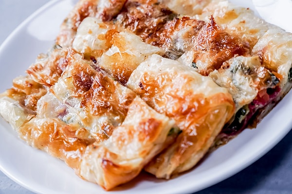 8. Serpme Börek