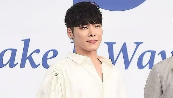 Güney Koreli K-Pop şarkıcısı Wheesung, evinde ölü bulundu.