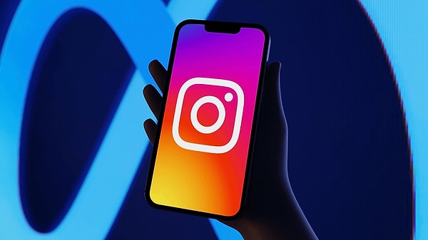 What is Instagram Blend?