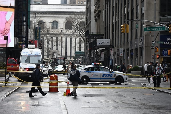 Saldırı, New Yorklular arasında güvenlik endişelerini yeniden gündeme getirdi.