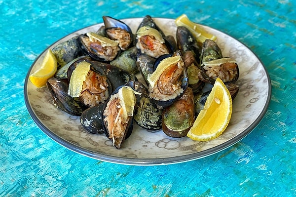 5. Midye dolma