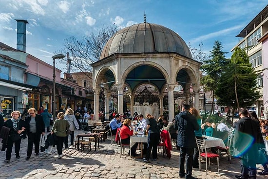 Must-Try Street Food Spots in Izmir: A Local Foodie's Guide