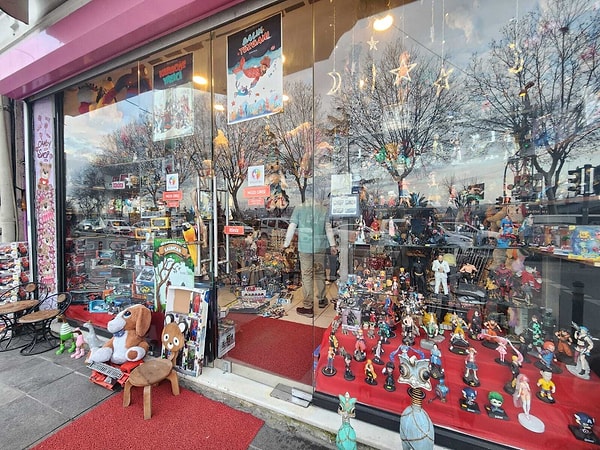 One of Balat’s lesser-known but delightful attractions is the Balat Toy Museum.