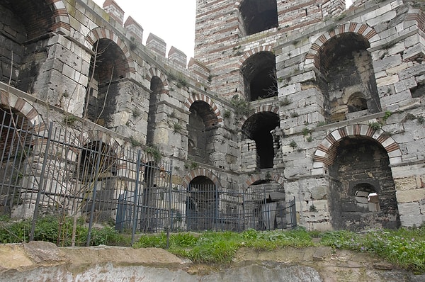 The Istanbul City Walls showcase a masterful combination of Byzantine and Ottoman engineering.