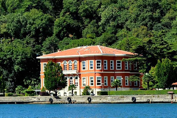 12. Deli Fuad Pasha Mansion