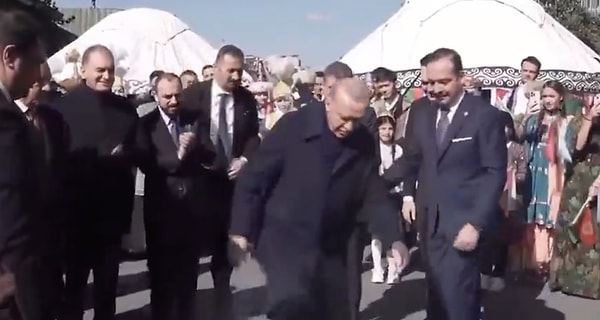 Bir sonraki seçimde CHP'nin cumhurbaşkanı adayı olacağını açıklayan Ekrem İmamoğlu, mevcut cumhurbaşkanı Recep Tayyip Erdoğan'ın en sıkı rakibiydi bildiğiniz üzere.