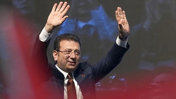 Ekrem İmamoğlu'nun kişisel mal varlığının arttığı iddiası ile paylaşımda mal bildirimi hatırlatılması yapıldı.