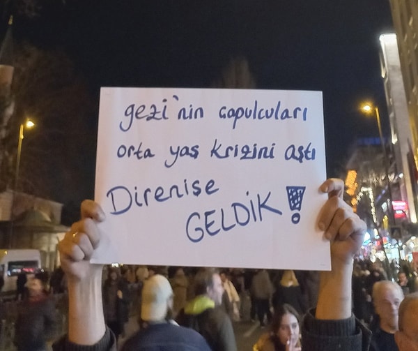 Saraçhane'de de protesto devam ediyor.