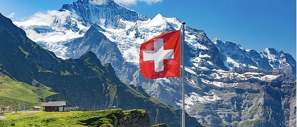 Coğrafi konumu sayesinde altın ticareti için stratejik bir lojistik nokta.