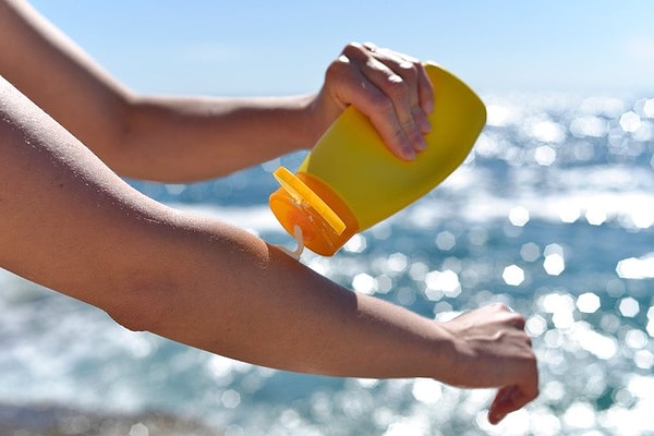 1. SPF seviyesini uygun seçmelisin.