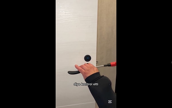 Teknolojiyi aynı zamanda hem hayatlarını kolaylaştırmak hem de günlük yaşamı daha güvenli hale getirmek için her alanda etkin bir şekilde kullanıyorlar.