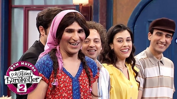 Meğer Çok Güzel Hareketler'den kovulmuş.