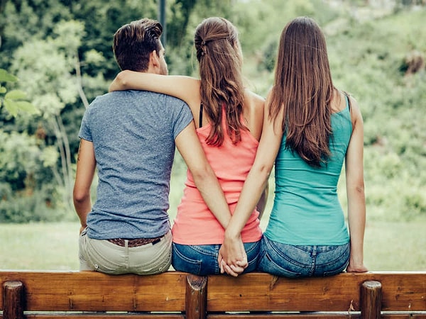 Aldatmak, iki ilişkilerde yaşanan en medeniyetsiz durumlardan biri şüphesiz. Üstelik bedelleri maddi ve manevi olarak da ağır olabilir.