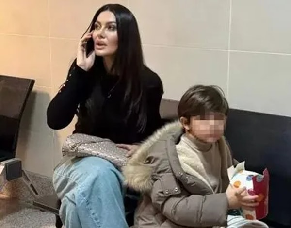 F.D isimli bir kadın, o zaman üç yaşında olan minik oğlu Uzay'ın babasının Hacı Sabancı olduğunu iddia etti. Görseli