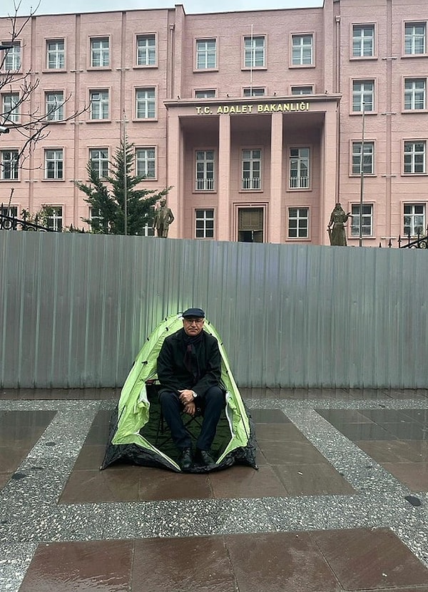 CHP Şanlıurfa Milletvekili Mahmut Tanal, Ekrem İmamoğlu'nun tutuklanmasının ardından sahada protestolara destek olmuştu.