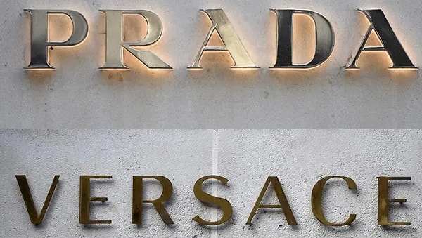 112 yıllık Prada, tasarımcı Miuccia Prada ve eşi Patrizio Bertelli tarafından yönetiliyor. Lüks moda sektörünün son aylarda düşüş yaşamasına karşılık, Prada durgunluktan daha az etkilenen şirketler arasında yer alıyor.
