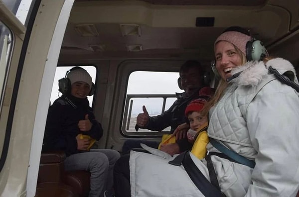 Açıklamada, Hudson Nehri'ne bir helikopter düştüğü, kaza nedeniyle bölgeye ilk yardım ekiplerinin yönlendirildiği bildirildi. ABD basınında yer alan haberlerde, kazada 6 kişinin yaşamını yitirdiği açıklandı.
