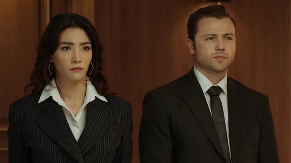 Ünlü oyuncu Aybüke Pusat, boykot çağrısında bulunmasının ardından Teşkilat dizisinin kadrosundan çıkarılmıştı.
