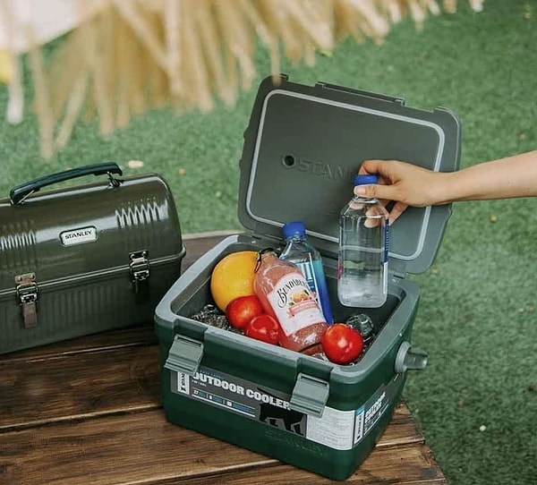STANLEY ADVENTURE 6.06 LİTRE OUTDOOR BUZLUK