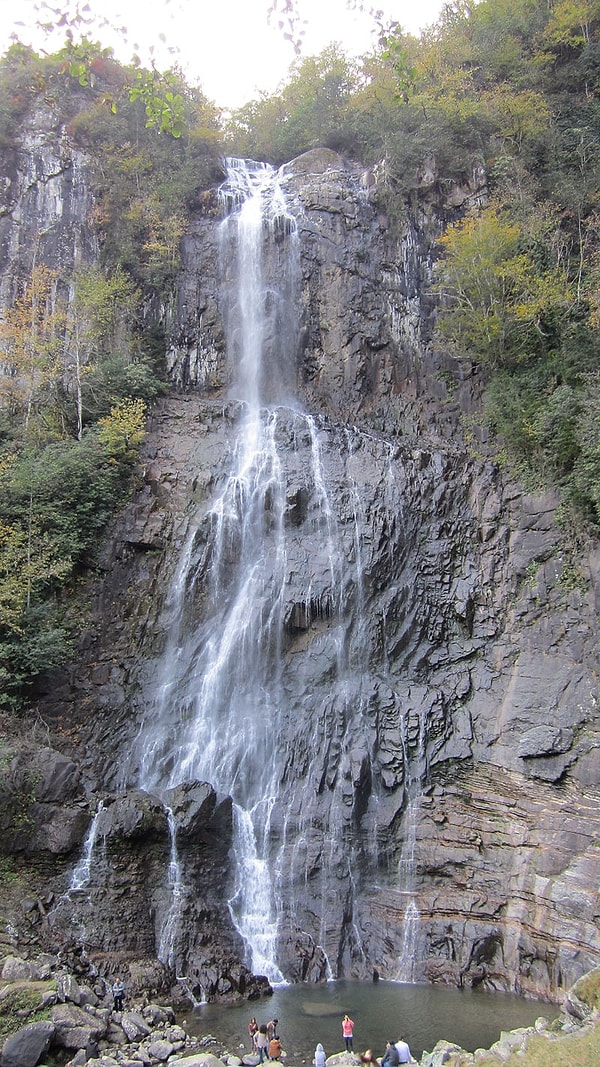12. Mencuna Waterfall - Artvin