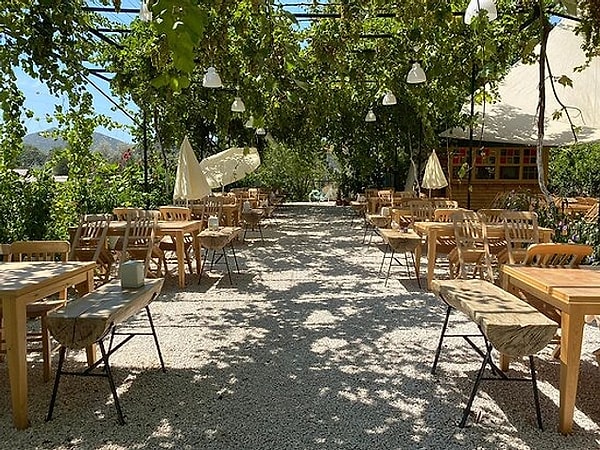 Asmalı Bahçe