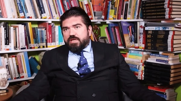 Rasim Ozan Kütahyalı’nın dün akşam “CHP’ye yarın kayyum atacak” iddiası gündemi sarsmıştı. Görseli