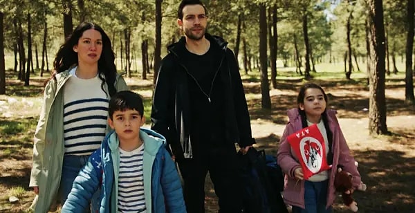 Sahipsizler Benzeri Diziler