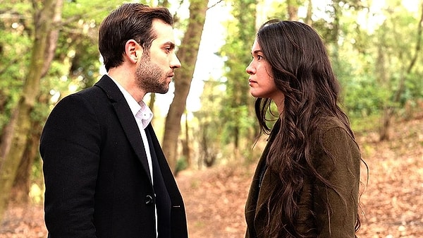 9. Star TV'nin sevilen dizisi Sahipsizler sıkça konuşulmaya devam ediyor.