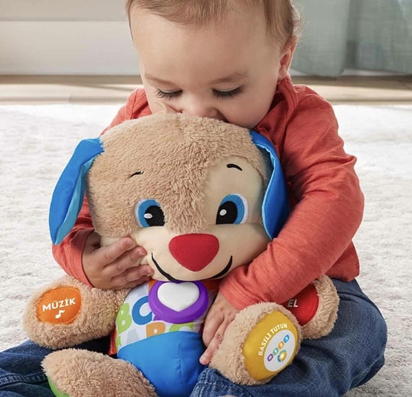 4. Amazon günün fırsatlarında bugün Fisher Price Eğitici Köpekçik'de var.