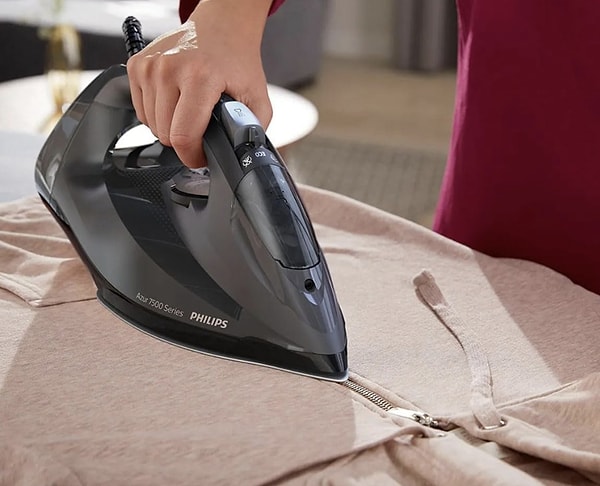 PHILIPS Azur Siyah Buharlı Ütü