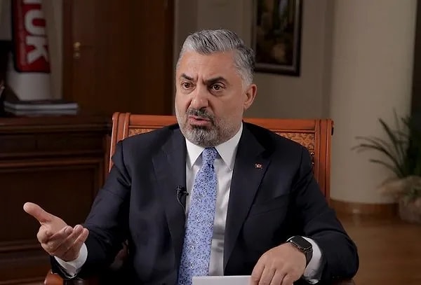 Sabah'a verdiği röportajda bu fotoğrafın altına gelen yorumlar hakkında konuştu.