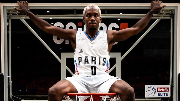 TJ Shorts - Paris Basket