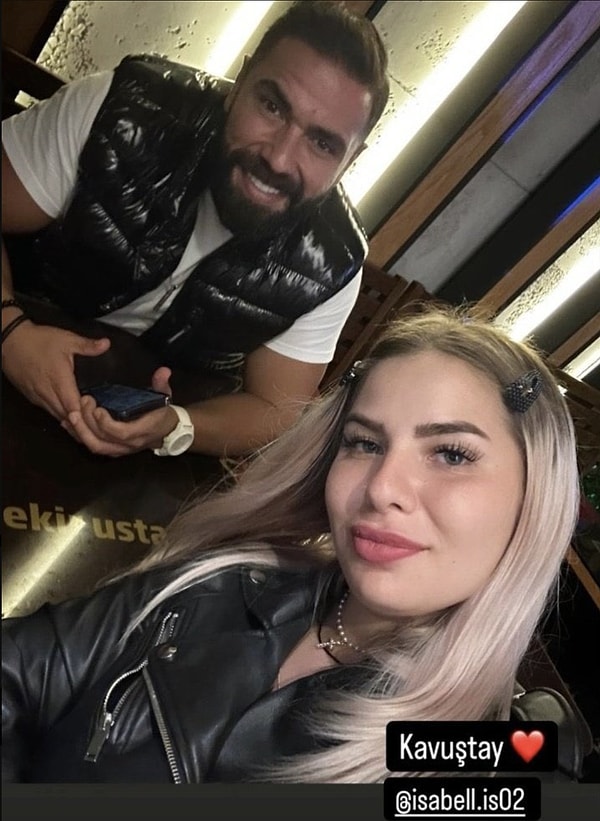 Isabella'nın Yunus Emre için Türkiye'ye geldiği öğrenildi. Görseli
